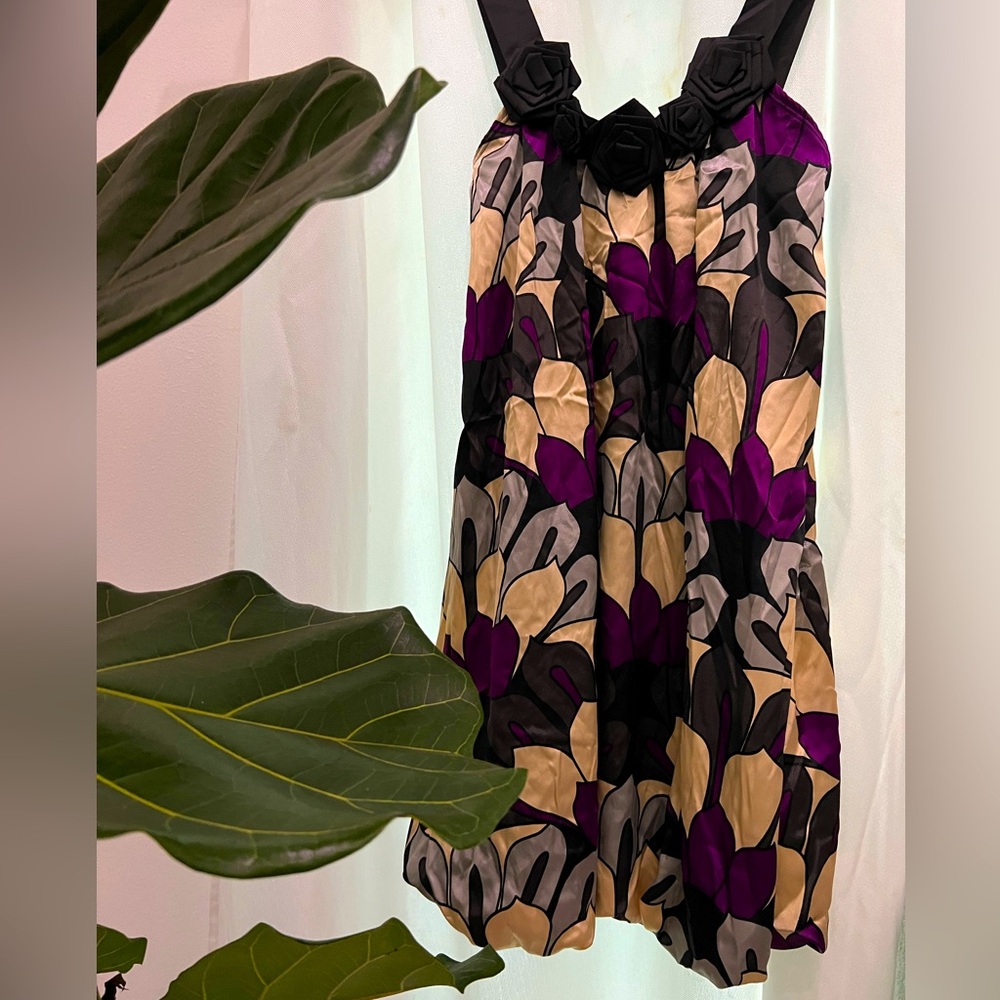 FAVE Sleeveless Bubble Skirt Flower Neckline Purple, Beige, Black & Gray Dress M
